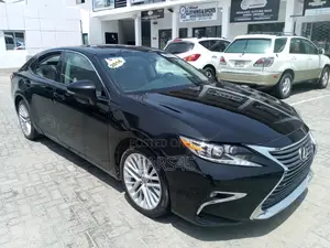 Lexus ES 2016 Black