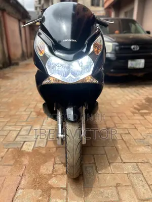 Honda 2015 Black