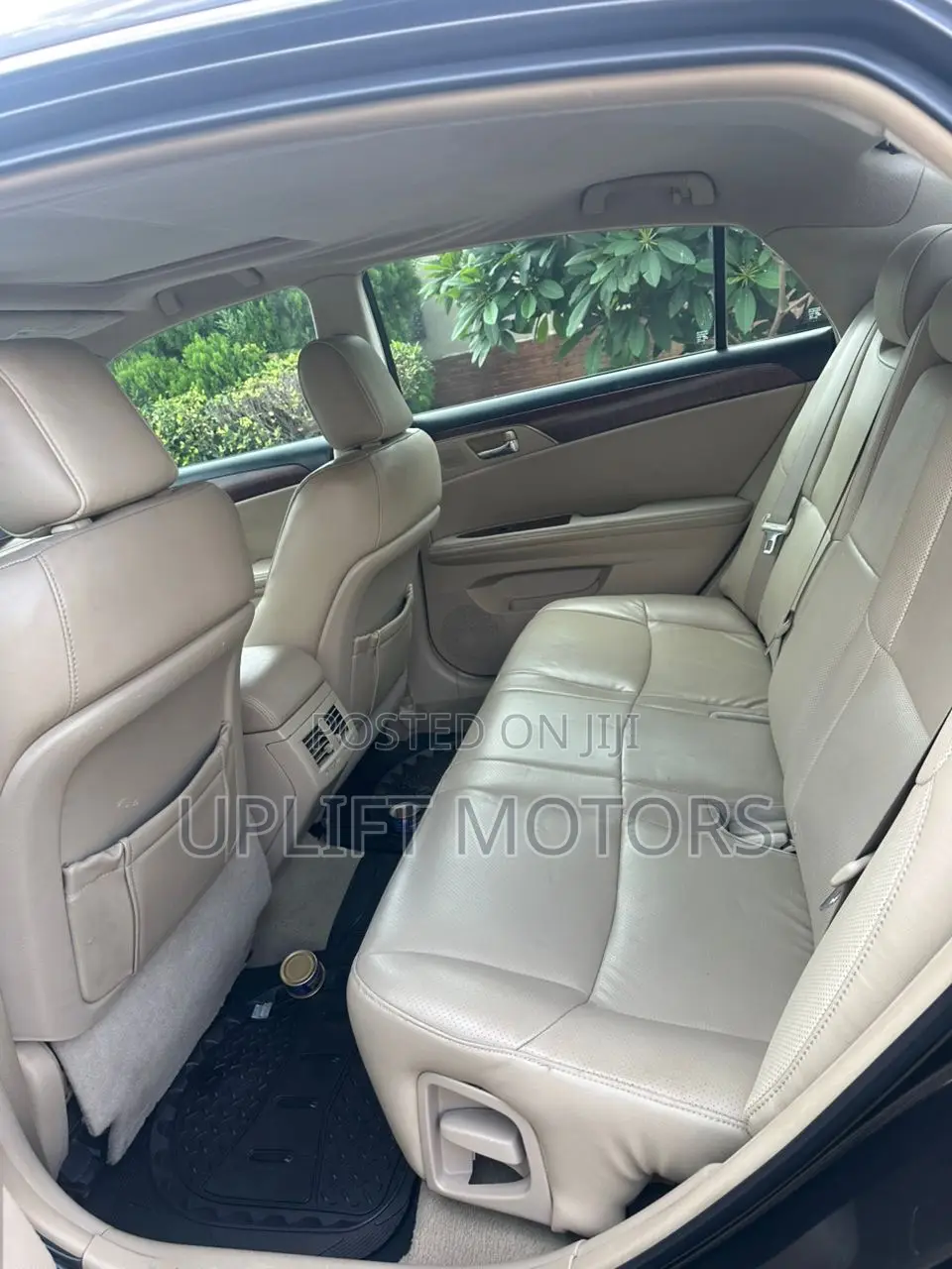 Toyota Avalon 2011 Black