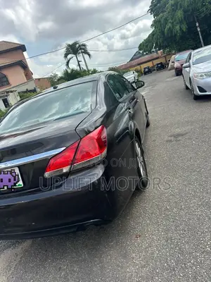 Toyota Avalon 2011 Black