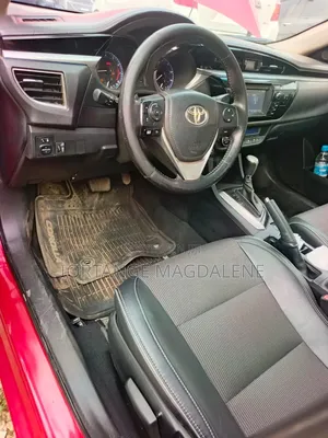 Toyota Corolla 2015 Red