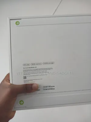 New Laptop Apple MacBook Air 16GB Apple M5 SSD 512GB