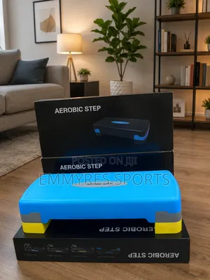 Step Board (Aerobic Stepper)