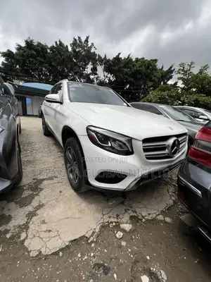 Mercedes-Benz GLC-Class 2019 White