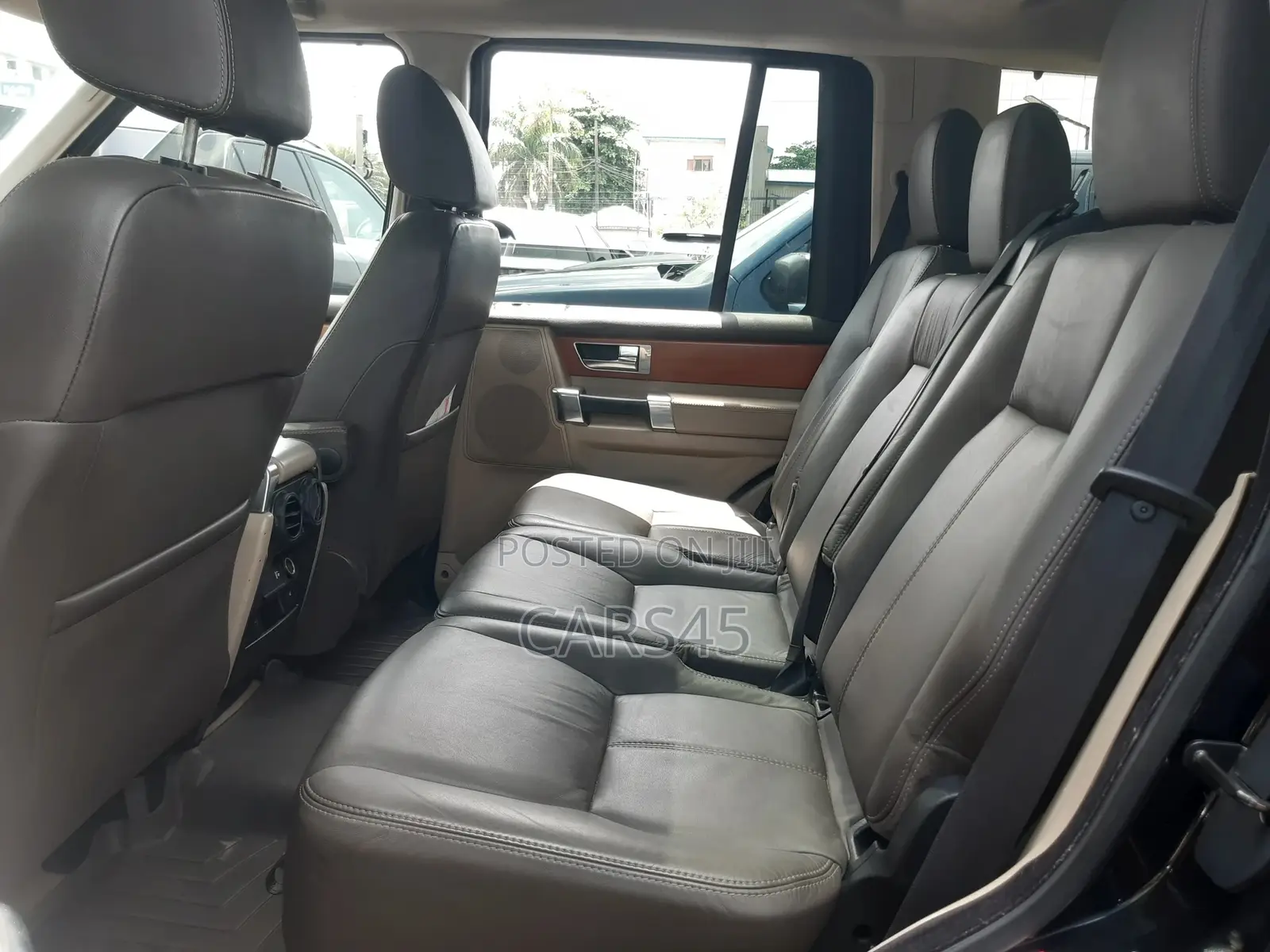 Land Rover Lr4 2014 Black