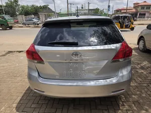 Toyota Venza Limited 2009 Silver