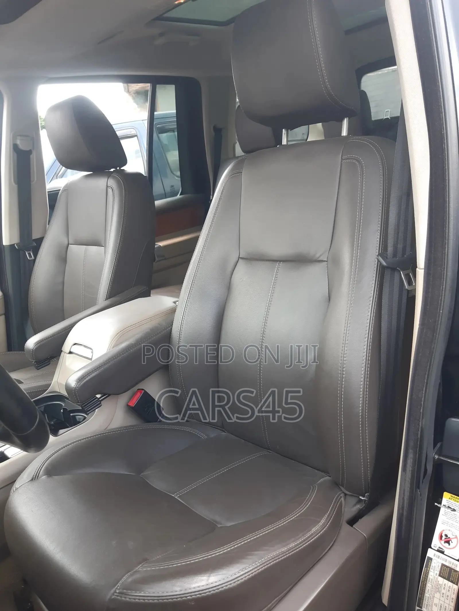 Land Rover Lr4 2014 Black