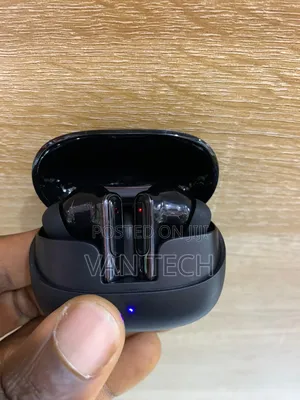 JBL Earbuds