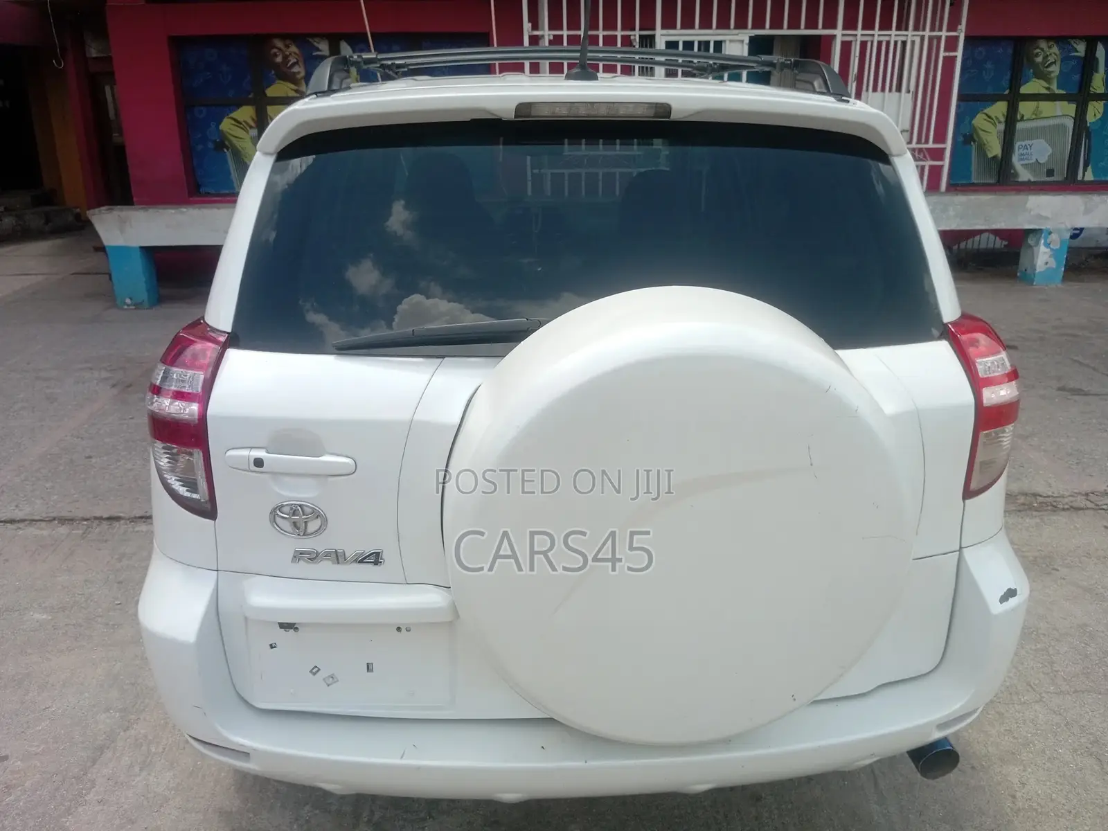 Toyota RAV4 2012 White