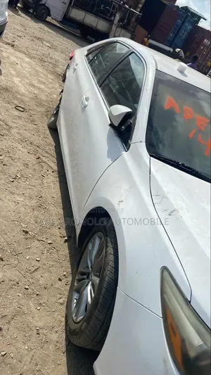 Toyota Camry 2015 White