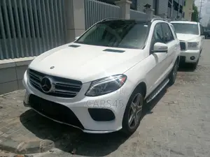 Mercedes-Benz GLE-Class 2016 White