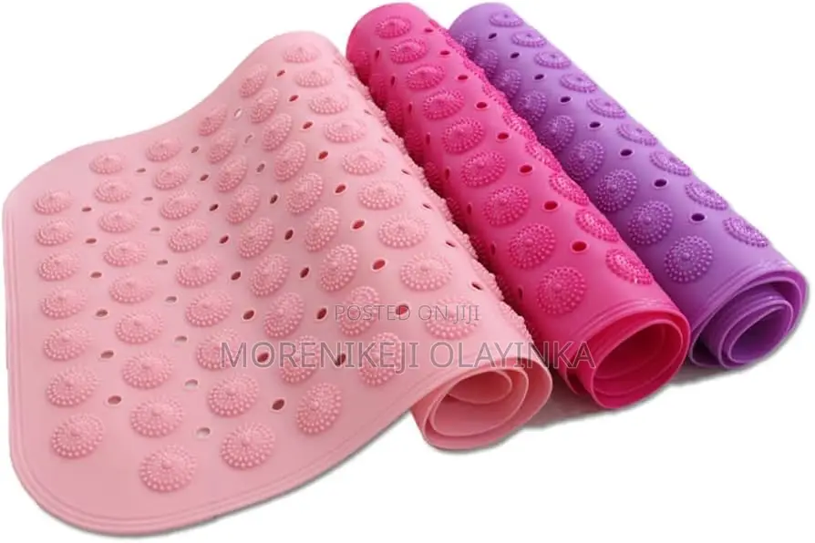 Slippery Foot Mat
