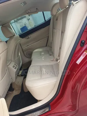 Lexus ES 2014 Red