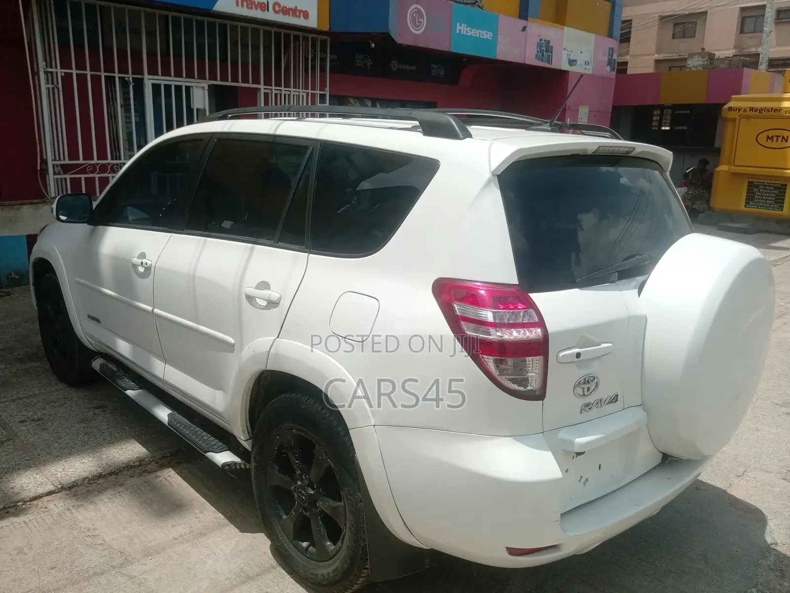 Toyota RAV4 2012 White