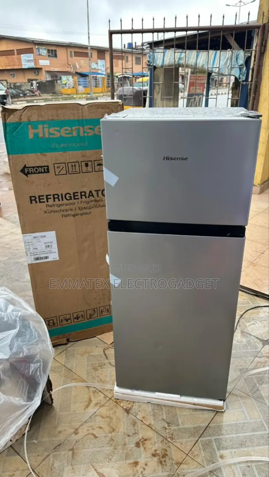 Refrigerator