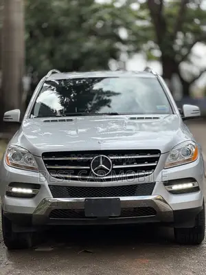 Mercedes-Benz M Class ML350 4MATIC 4dr SUV AWD (3.5L 6cyl 7A) 2015