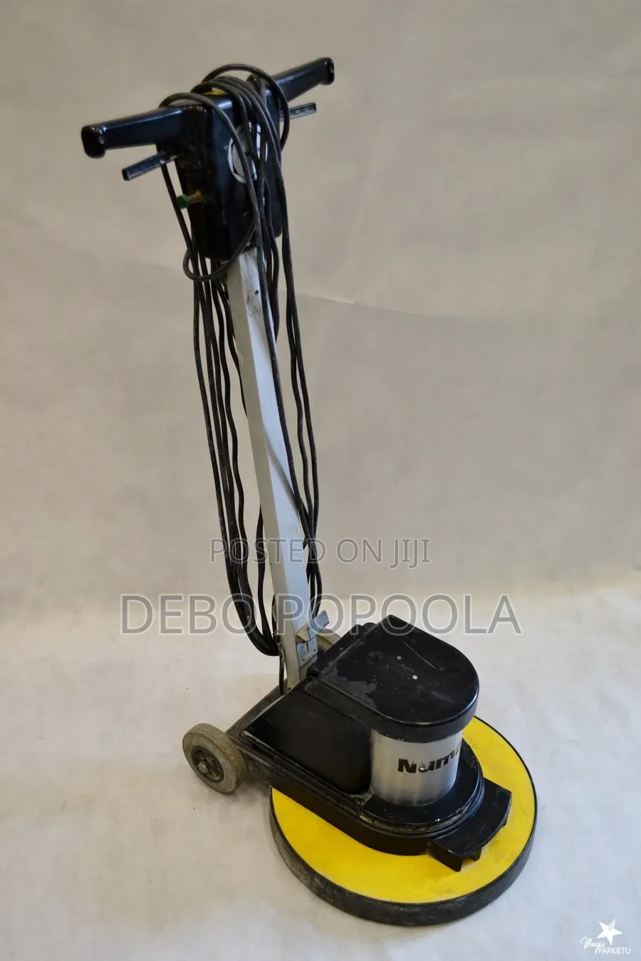 Foreign Used Numatic Floor Scrubber