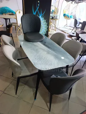 High Quality Luxury Contemporary Dining Set by 6 Chairs.