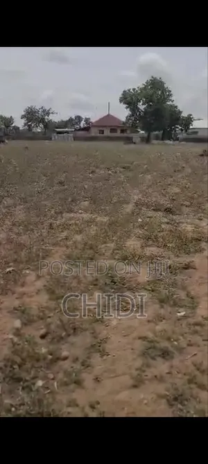Flat Land for Sale in Pasali Layout, Kuje 900m2 Close to the Road.