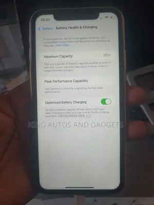 New Apple iPhone XR 64 GB Yellow
