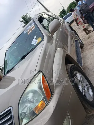 Lexus GX 470 Sport Utility 2005 Gold