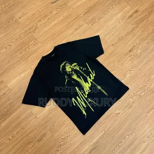 Designer Signature Graphic T-Shirt