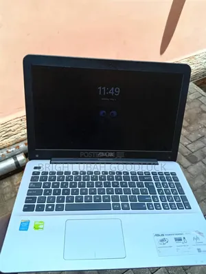 Laptop Asus B50A 16GB Intel Core i7 HDD 500GB