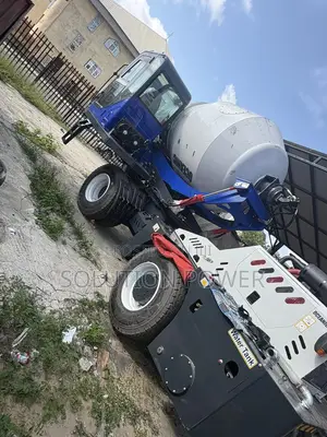 6000l Mobile Self Loading Concrete Mixer