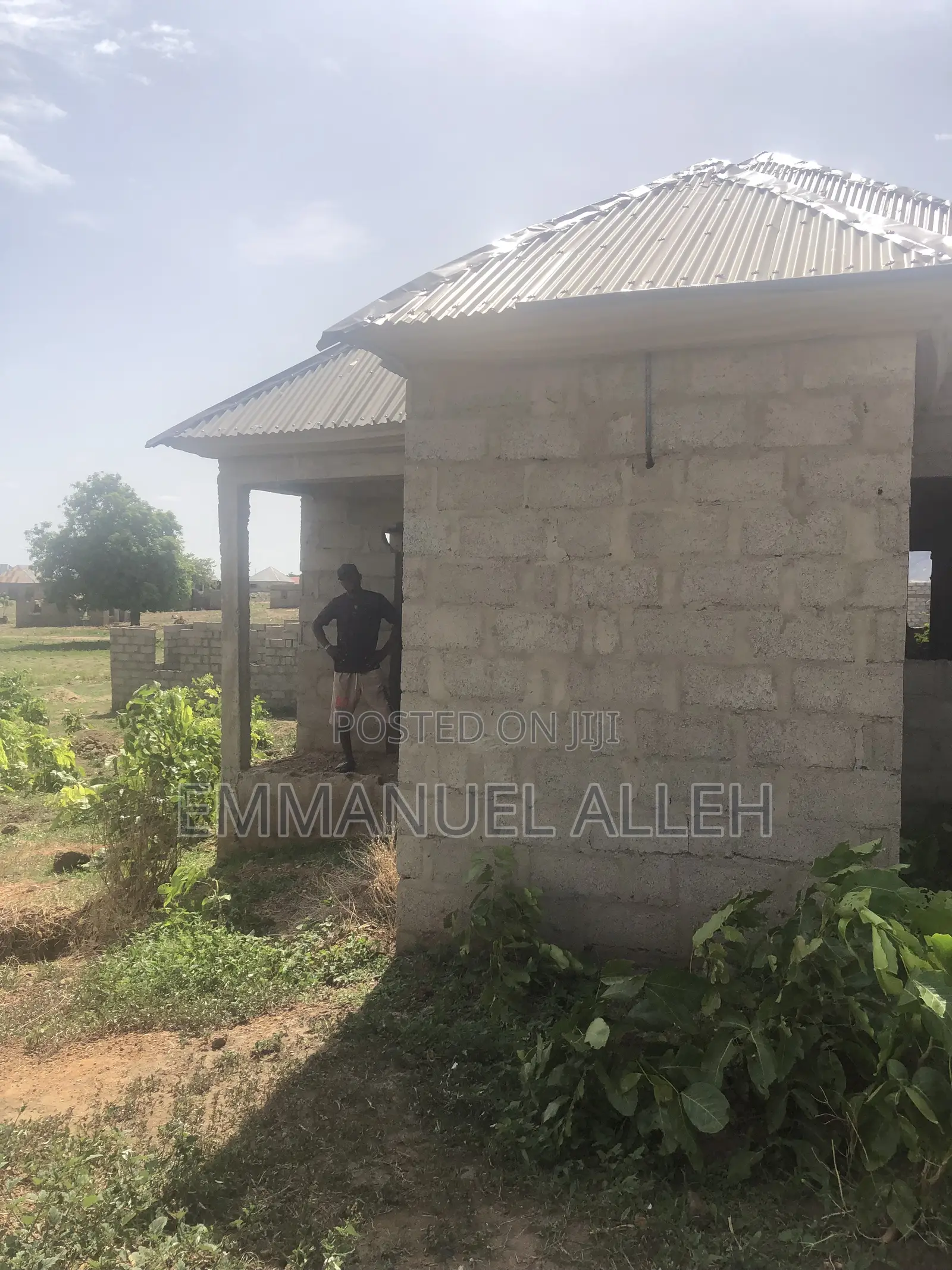 Uncomplicated 2bedroom Flat for Sell