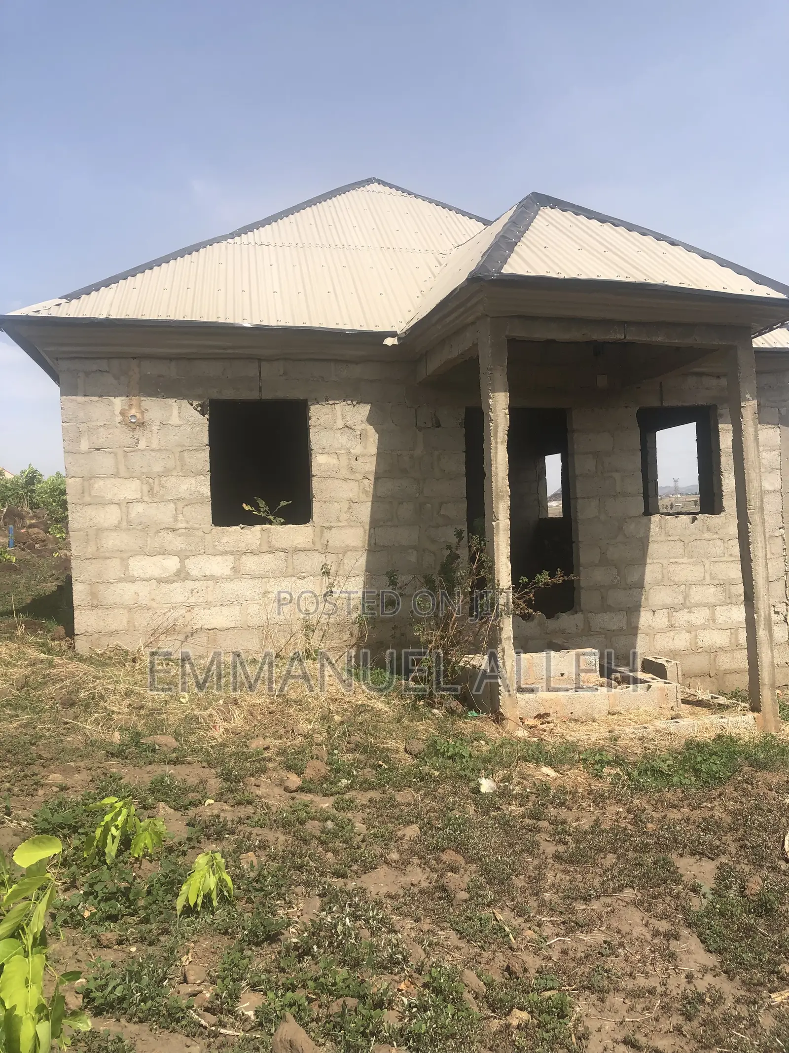 Uncomplicated 2bedroom Flat for Sell