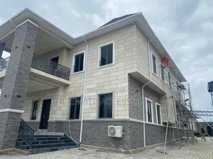 Furnished 4bdrm Duplex in Idu Industrial for sale