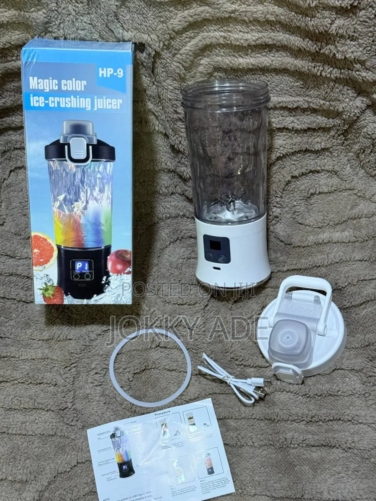 High Quality Colour-Changing Rechargeable Smoothie Maker/Juicer