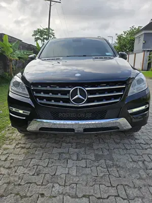 Mercedes-Benz M Class ML 350 4Matic 2013 Black