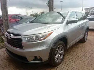 Toyota Highlander 2016 Silver