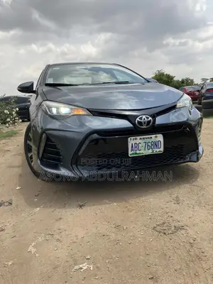 Toyota Corolla 2018 Gray