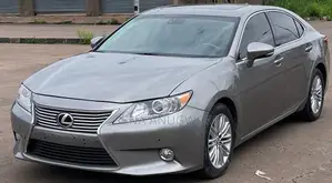 Lexus ES 2015 Silver