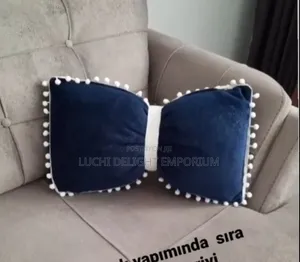 6 Pics Luxury Fluffy Throw Pillows