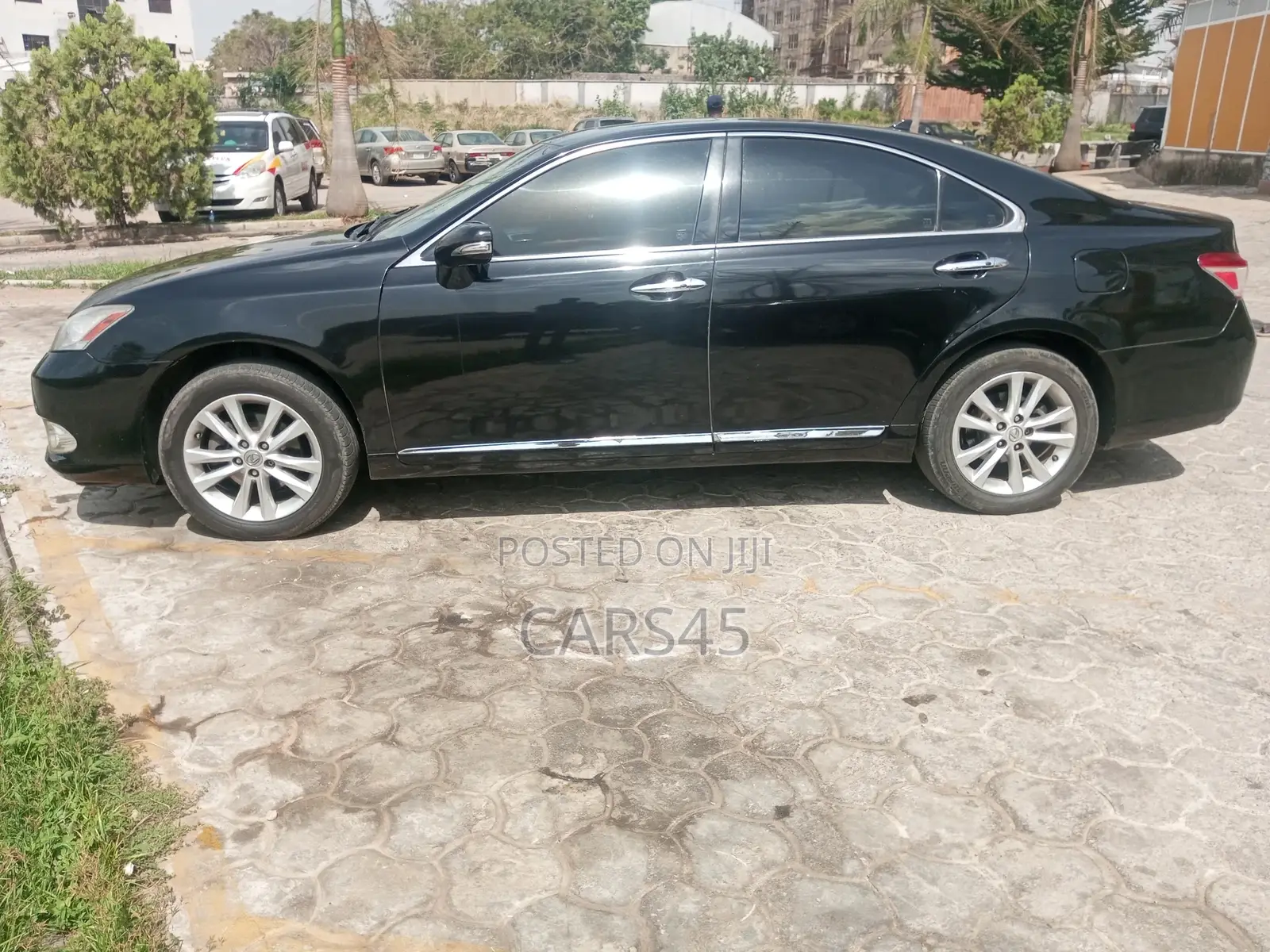 Lexus ES 2012 Black