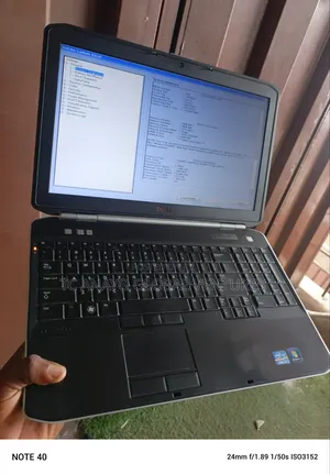 Laptop Dell Latitude 5520 8GB Intel Core i5 HDD 320GB
