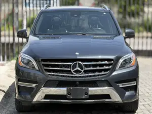 Mercedes-Benz M Class ML400 4MATIC 4dr SUV AWD (3.0L 6cyl Turbo 7A) Black