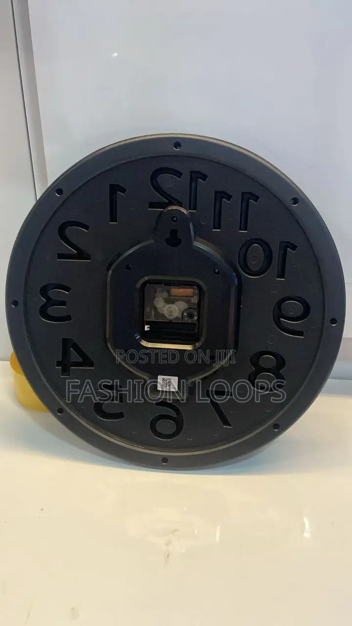 Smart Wall Clock. Wireless 1080p