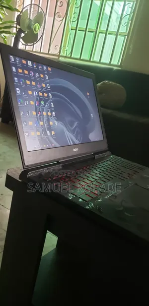 Laptop Dell Inspiron 15 7000 16GB Intel Core i5 SSD 500GB