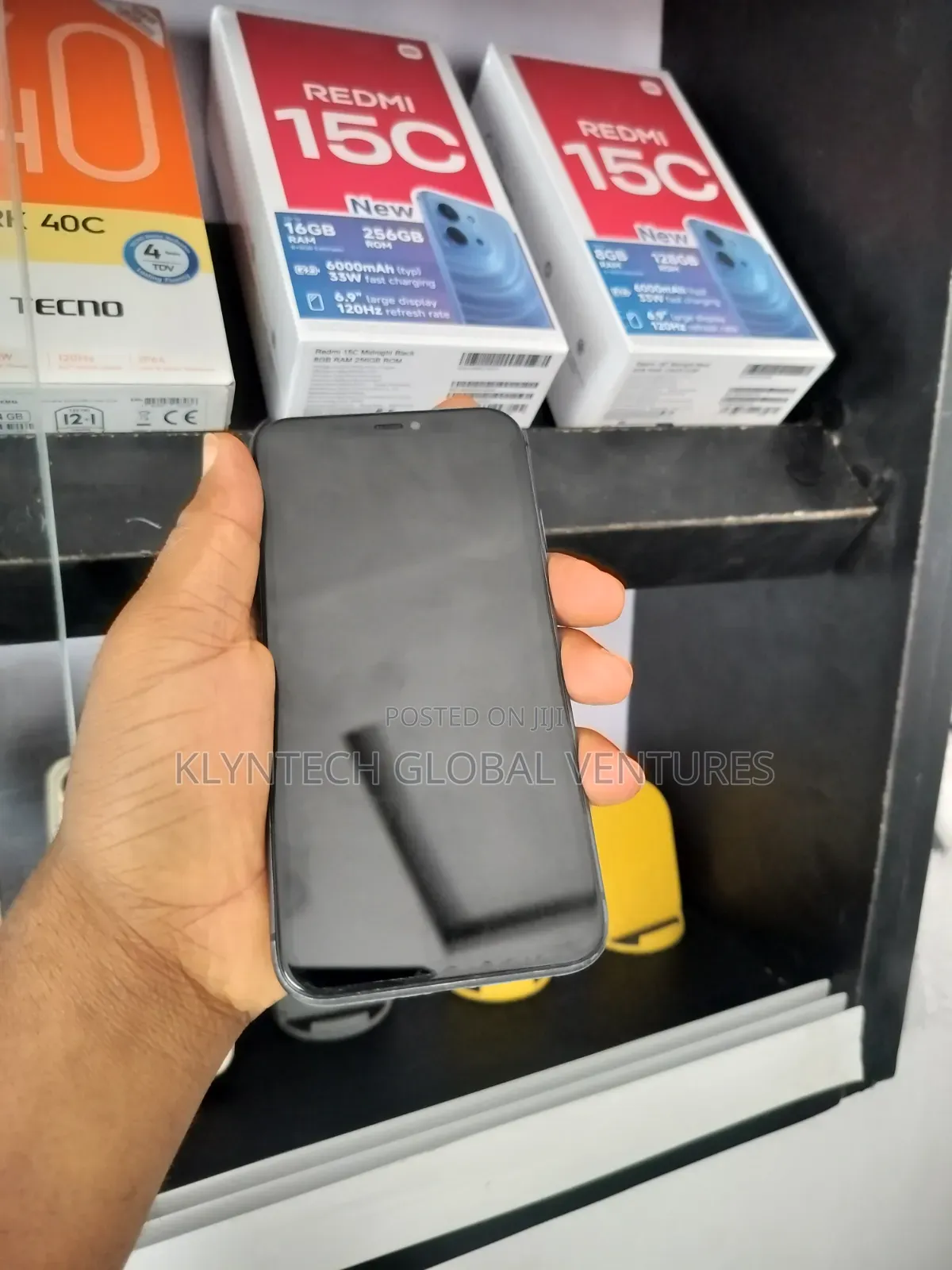 Apple iPhone 11 64 GB Black