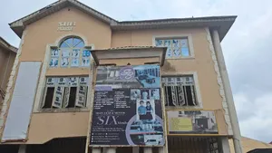 Building Along Cathedral Isikan Road for Sale