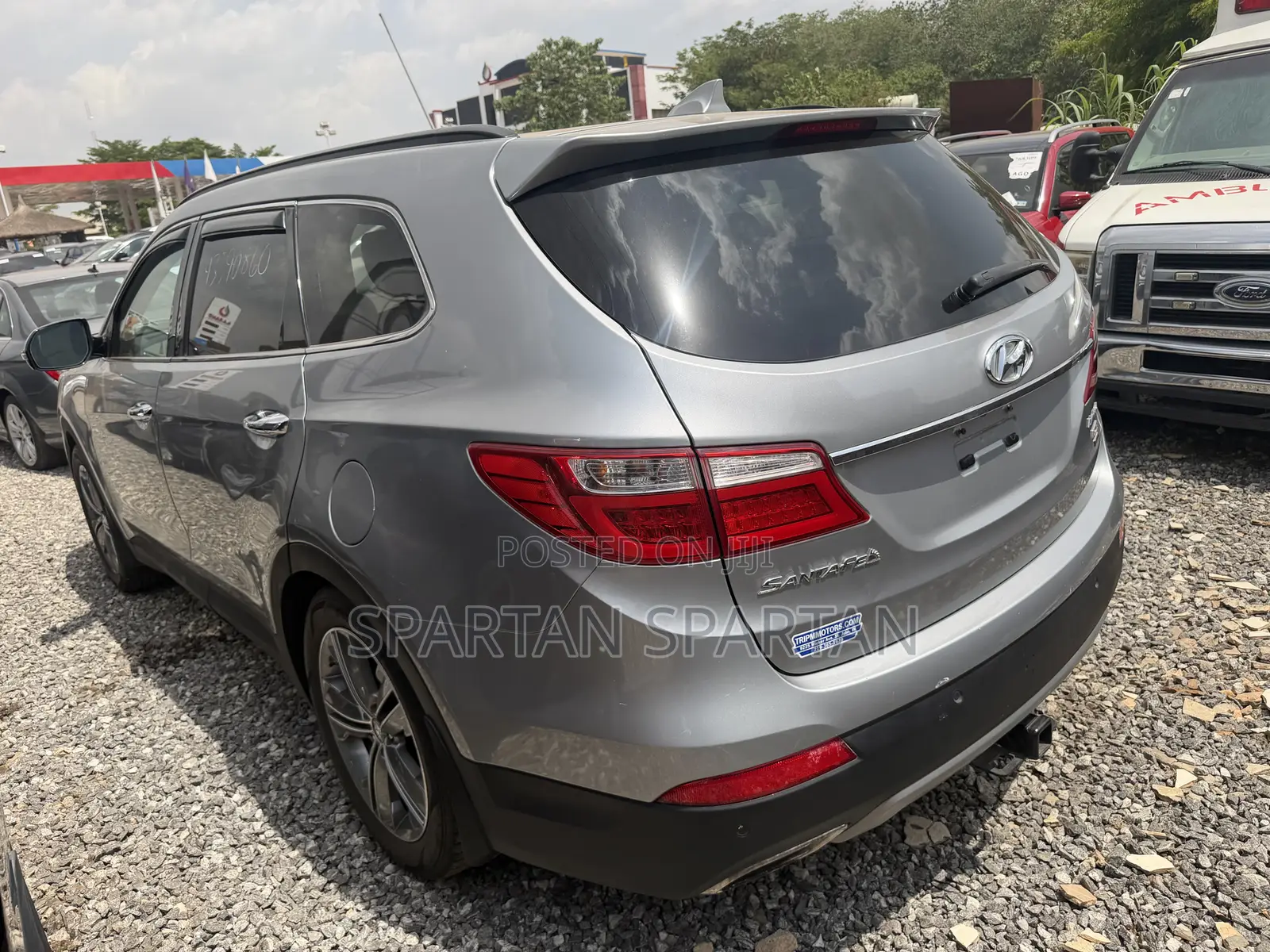 Hyundai Santa Fe 2014 Gray