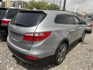 Hyundai Santa Fe 2014 Gray