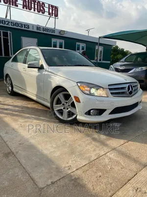 Mercedes-Benz C300 2010 White