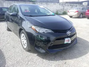 Toyota Corolla 2017 Black
