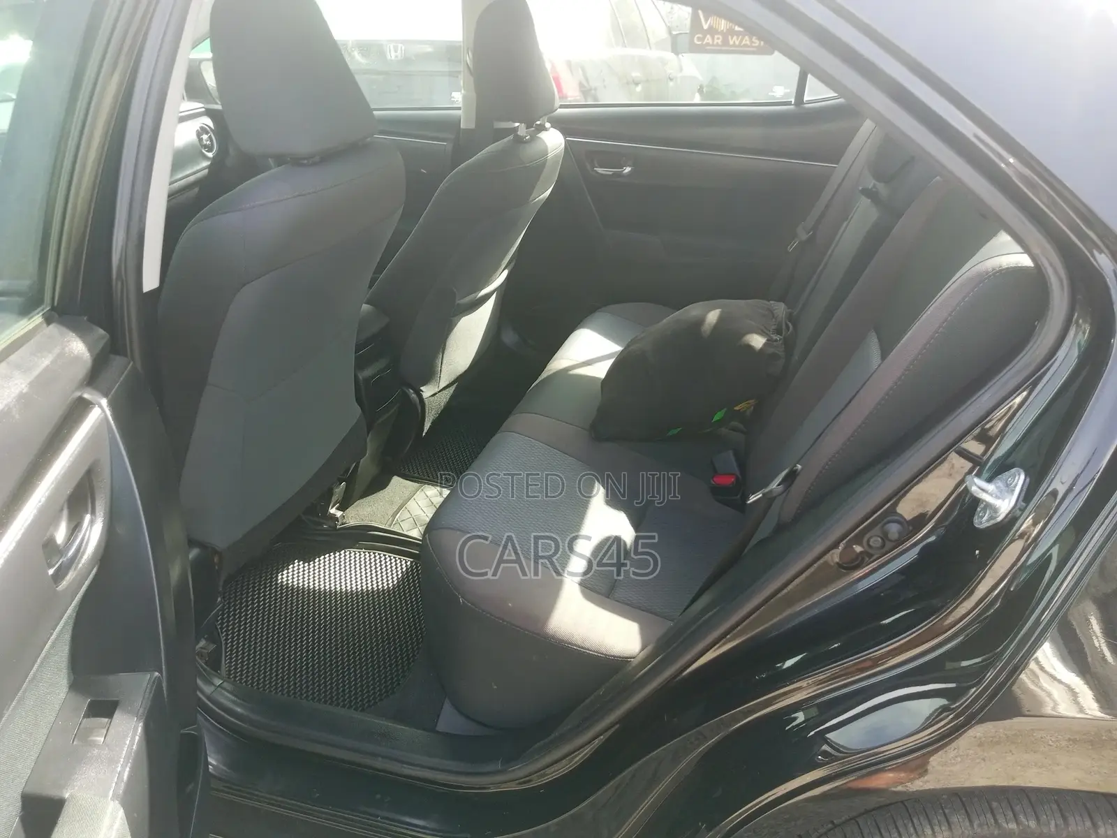 Toyota Corolla 2017 Black