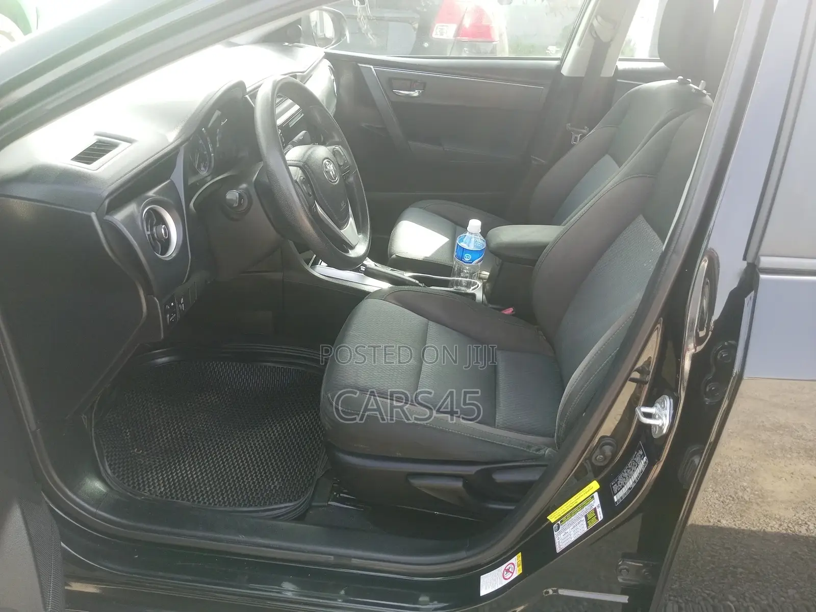 Toyota Corolla 2017 Black